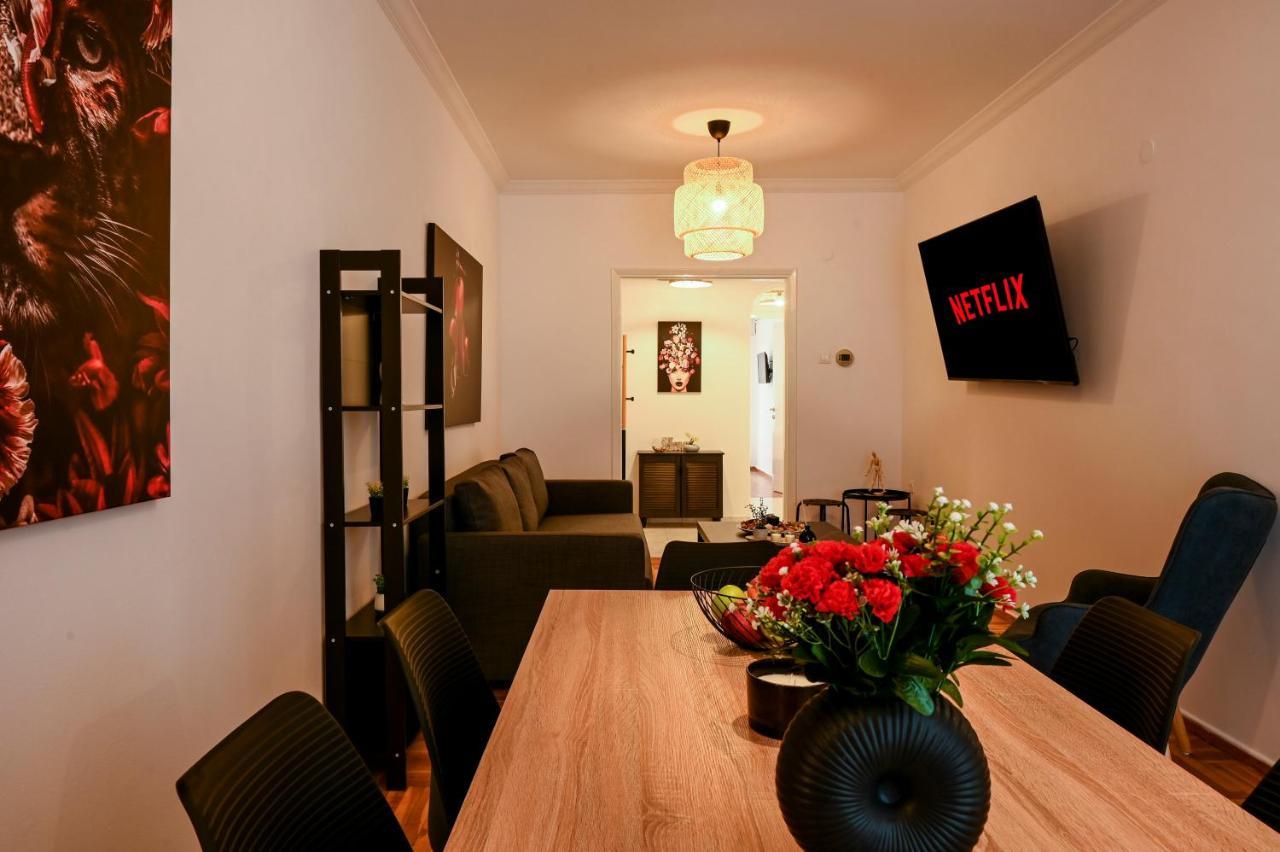 Thessaloniki Center Deluxe Apartment Bagian luar foto